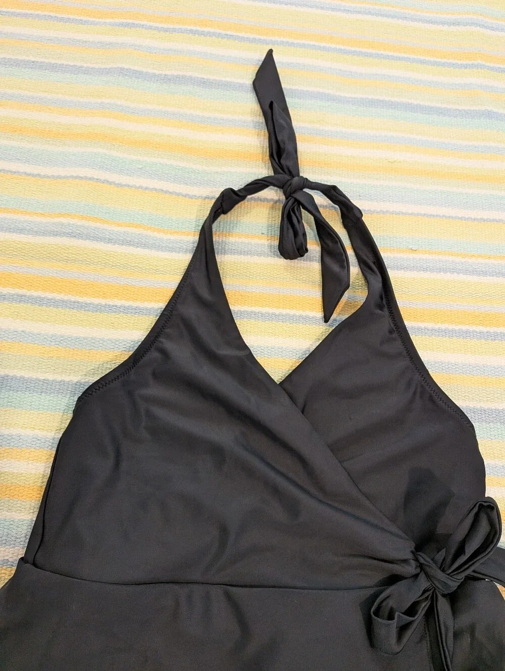⭐ NEW NWT J. Crew Black Wrap Halter Swim Dress Size 6